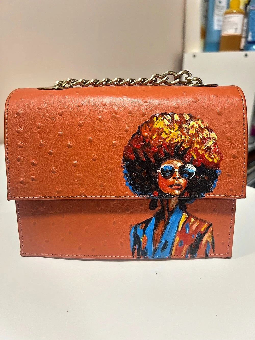 Artistic Portrait Shoulder Bag in Orange Like New